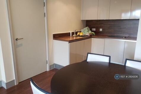 Kitchen Lounge