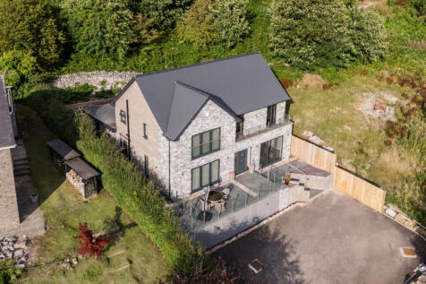 2025-08-07 WALKER &amp; LEWIS-CEFN-63