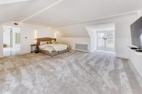 Meadow View-bed1a.jpg