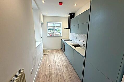 Kitchen - Copy.jpg