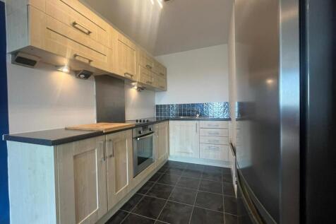 2 The Waterfront, Openshaw, Manchester photo 4