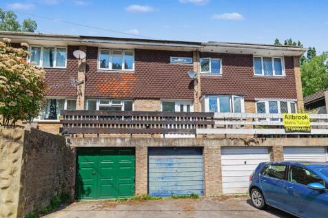 47 Allbrook Hill, Eastleigh, Hampshire SO50 4NA