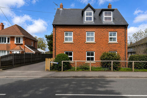 Southampton, SO45 - property photo