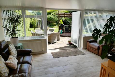 Dining Area/Family Room