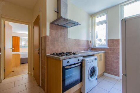 Colum Road, Cathays photo 4