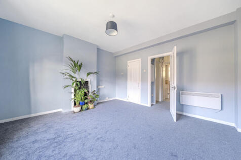 1363797-8-68e774a...