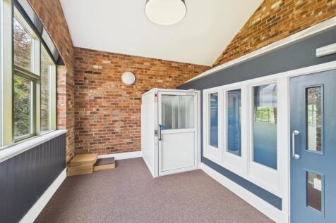 Office to rent Image 10