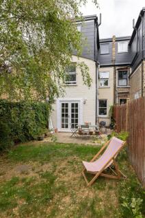 Trumpington Road, E7