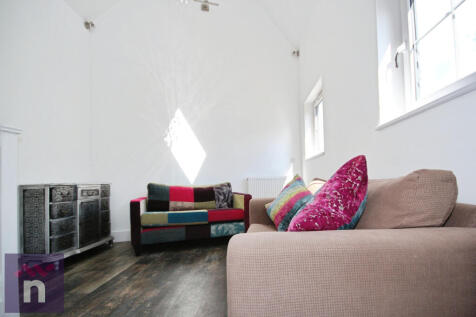 Brooksdale Lane, Leckhampton, Cheltenham, GL53 photo 5