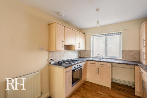 Broad Street, Llandudno Junction, Conwy, LL31 photo 3