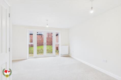Hutchinson Road, Yate, Bristol photo 3