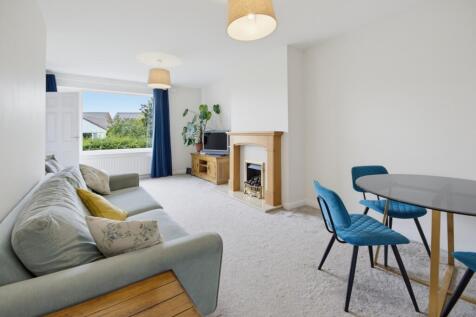 Lounge Dining Room