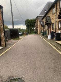 11 Burford Street Hoddesdon via properties estate letting commer