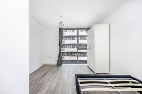 Umberston Street, Aldgate photo 3