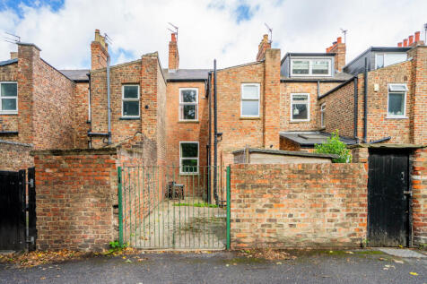 Rear Courtyard