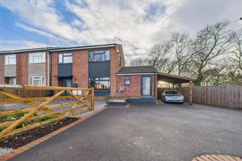 CAM02023G0-PR0193-STILL049