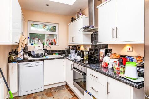 South Road, Englefield Green, Egham, Surrey, TW20 photo 3
