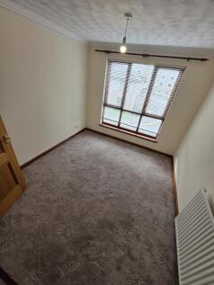 Rutherford Court, Kirkcaldy, Fife photo 4