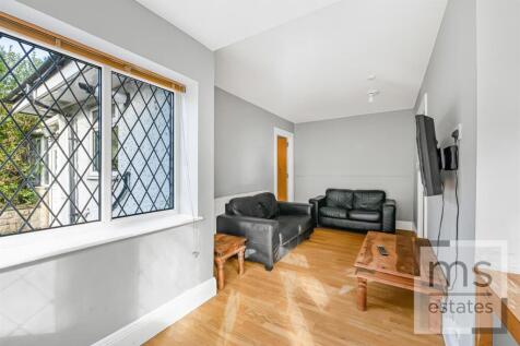 £129pppw Dorket Drive, Wollaton, Nottingham photo 2