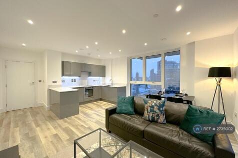 Open-Plan Kitchen/Living Area