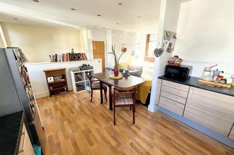 Lounge-Dining-Kitchen