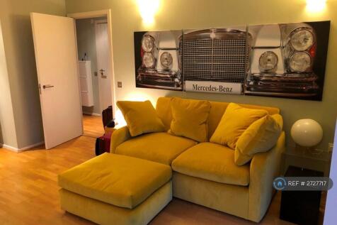 Lounge/Dining/Kitchen