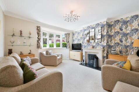 EWELL PARK WAY