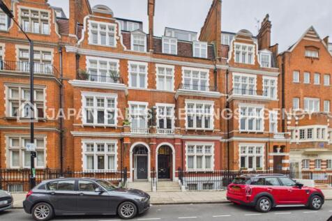 CAM04401G0-PR0168-STILL010.jpg