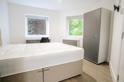 queens-road-east-ng9-2ld-1056761