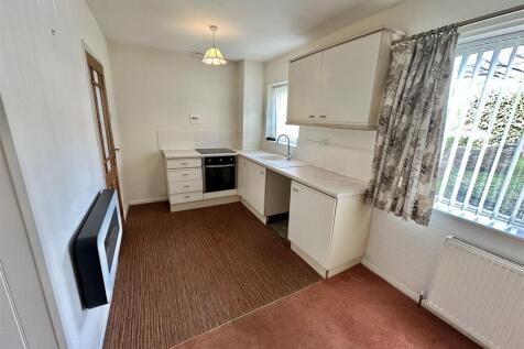 Bramleys Estate Agents - Water Royd Crescent - Mir