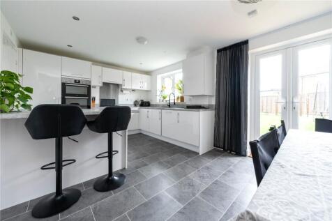 Kitchen/Dining Rm