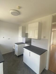 Heol Cwm Ifor, Caerphilly, Caerphilly (County of), CF83 photo 4
