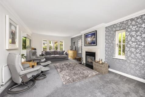 First Avenue 81 R Luff-004.JPG