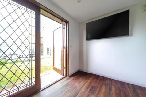 Garden Studio 
