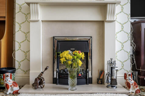 1328380-7-6880fbe...