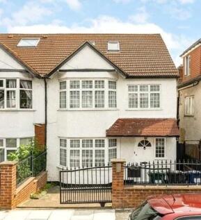 5 bed semi-detached house for sale Aprey Gardens,