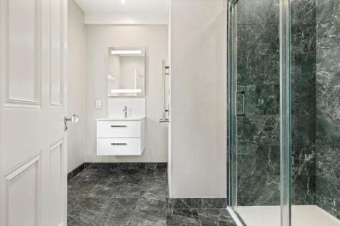 7 bed, 6 bath Detached in Bristol - Photo 20