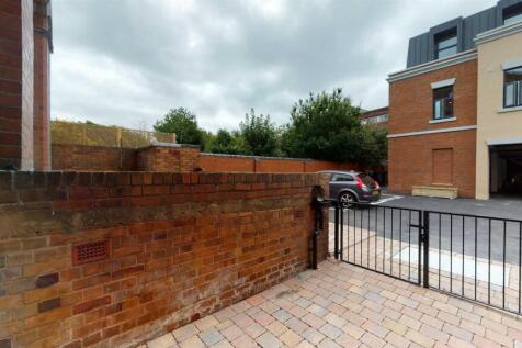 Property Image 9