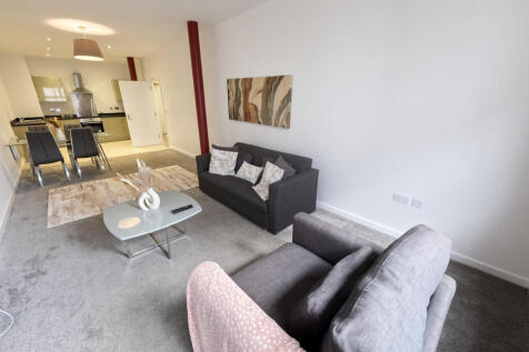 1-bed flat on 1 Balme Street , City Centre, Bradford, BD1, £775/mo