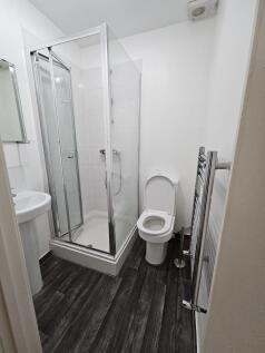 Shillitoe Avenue, Potters Bar, Hertfordshire, EN6 photo 5