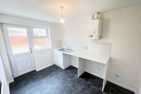 Davenham Way, Middlewich, CW10 photo 3
