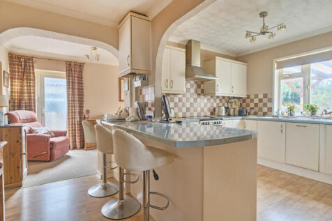 1330143-16-688744...