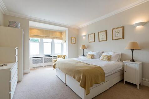 6 bed, 6 bath Terraced in Bristol - Photo 10