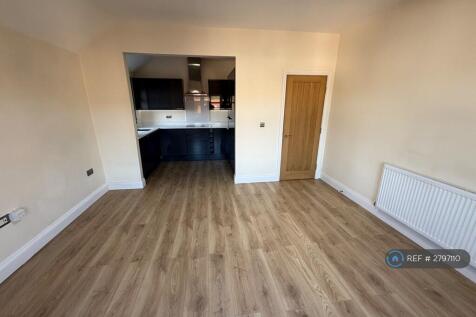 Living Room/Kitchen
