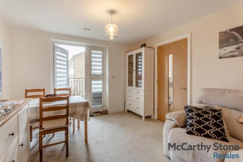 8681341-interior09.jpg