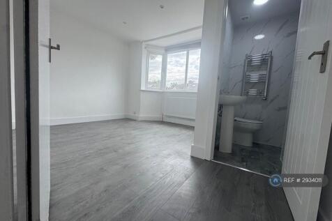 Master Room 1