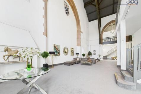 Communal Lounge