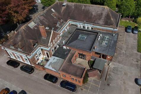 The Appleyard, Avenue Of Remembrance, Sittingbourne photo 4