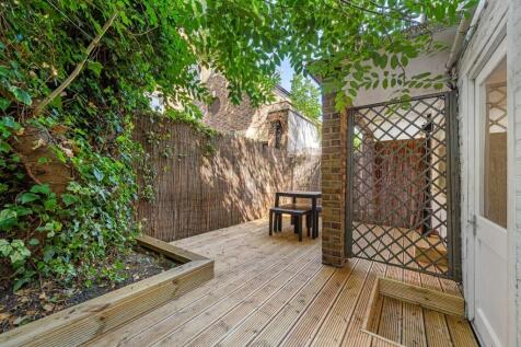 Garden (1).JPG