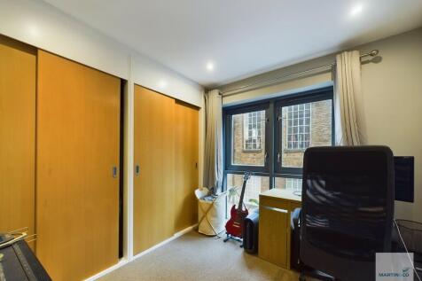 CAM03394G0-PR0060...